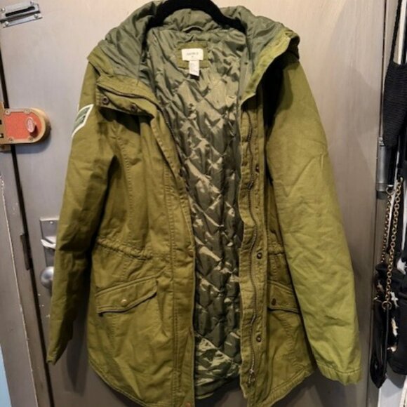 Military Style Parka / Anorak jacket / coat with patches! - Picture 5 of 16